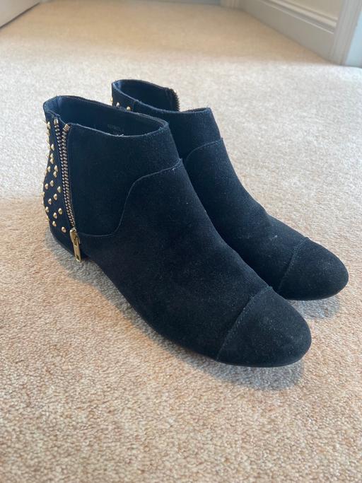 Buy & Sell South West London Richmond upon Thames - Photos for Topshop Black Suede Boots UK size 5