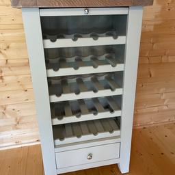 Besp oak Tall Wine Rack Oak_Grey (RRP £299) NEW

A stunning Besp Oak high quality Wine Rack with a pull out section at the top and a drawer at the base. Premium washed oak top and a light grey finish.

Dimensions:
60cm W, 40cm D, 108cm H

This is a brand new item of furniture that was purchased by us directly from the manufacturer and has been used for display purposes in our renovation/ show homes only, there may be some very minor marks present (disclaimer purposes only - most items are perfect).

Collection from Loughborough LE12 or delivery within 15 miles for an additional £20.

Other possible delivery options open to you - please contact them directly and get quotations if required: