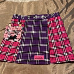 Tiny Tots Togs Reversible Kilt handmade in Scotland. Size 3-6yrs. Comes with a little sporran but one of the catches needs replacing. Pet & smoke free home. Collection only. REDUCED 