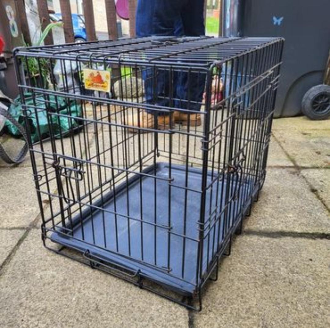 small-dog-cage-23-5-inch-long-17-inch-wide-in-hd6-calderdale-f-r-30