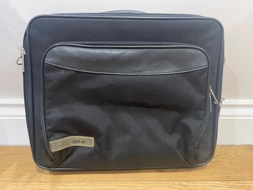 Buy & Sell Surrey Elmbridge - Photos for Tech Air Black Laptop Case