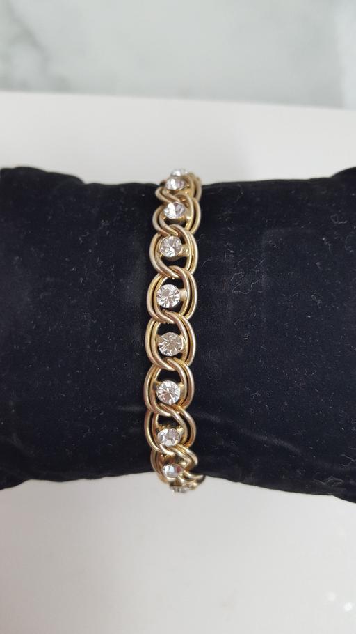 Buy & Sell West Midlands Birmingham - Photos for Charming Diamante Bracelet