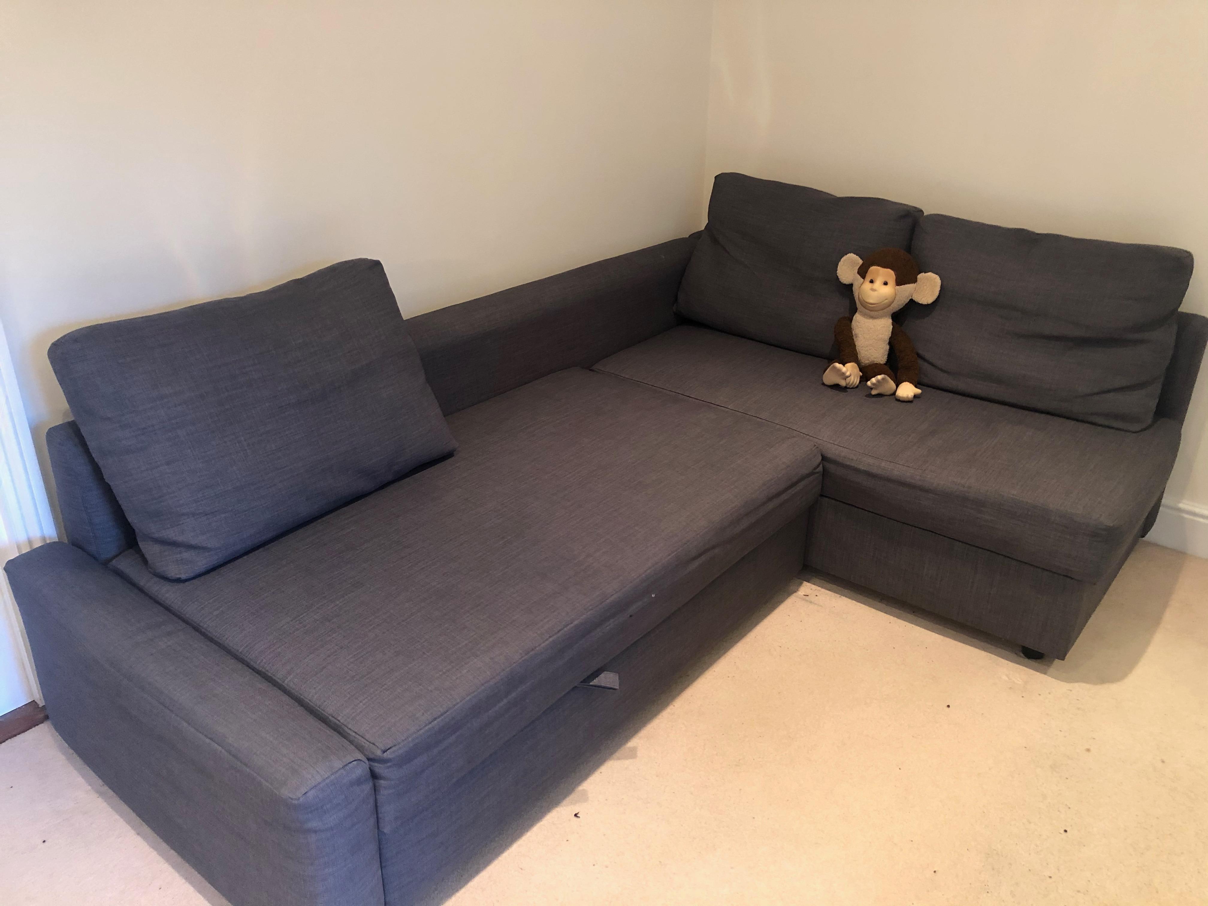 Friheten IKEA corner sofa bed with Storage in NW2 London für 280,00