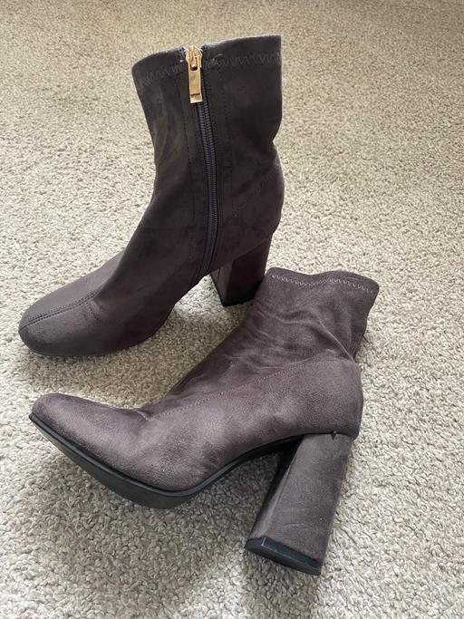 Buy & Sell South Yorkshire Rotherham - Photos for Faux suede boots ankle boots