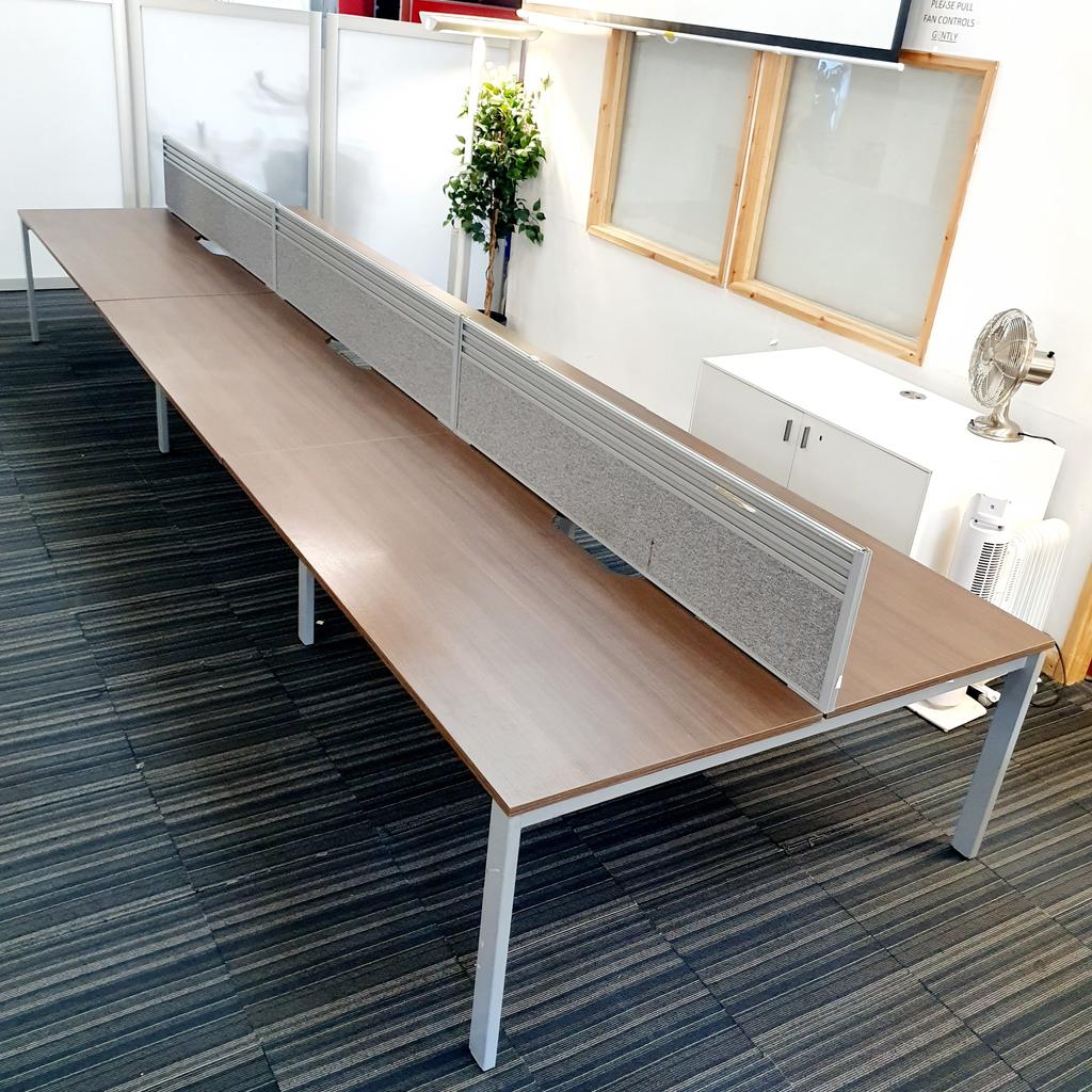 office bench/pod desk/table wood finish in CR0 London for £580.00 for