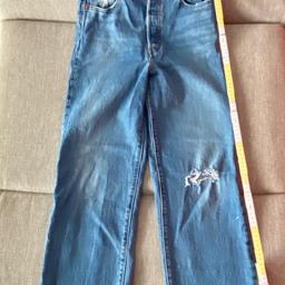 Tolle Jeans von der Marke Levi’s, Ribcage Straight, in der Größe 26/27! Wie neu, da kaum getragen! Versand extra