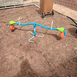 Kids seesaw. Spins 360 as well as up and down.
just needs a wipe over