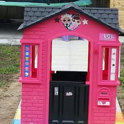 Grab a bargain!!!
Original price £169
selling for £120
used 3 times briefly as u can see was placed on mats and stored in the shed on top of carpet.. in very good, just like new condition..
fixed price
collection B11