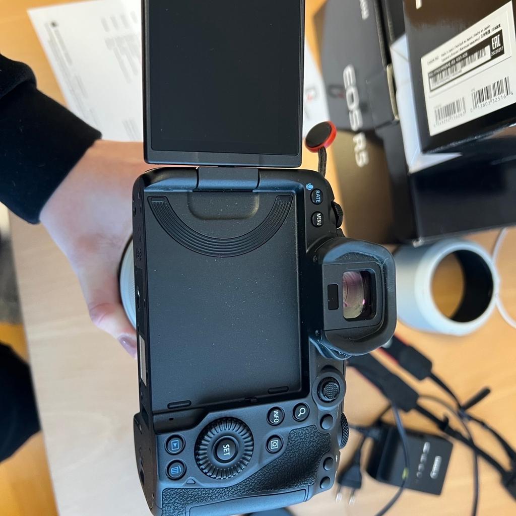 Canon EOS R5 Set in 3400 Gemeinde Klosterneuburg für € 7.000,00 zum ...