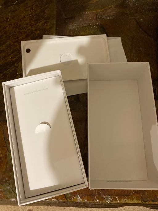 Buy & Sell West Midlands Birmingham - Photos for iPhone 6 plus gold empty box