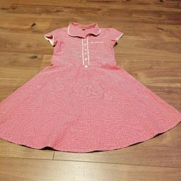 COLLECTION ONLY DY8 4 AREA

Tu girls red and white gingham school dress. Age 12 years old.

Item is in very good used condition.

For more details please see photos, from a smoke free home.

Collection cash please! Stourbridge DY8 4 area (Near Corbett Hospital)

Open to Offers.
