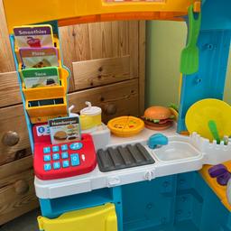 Fisher Price Food Truck.
Great condition, all pieces are with it and fully working sounds etc