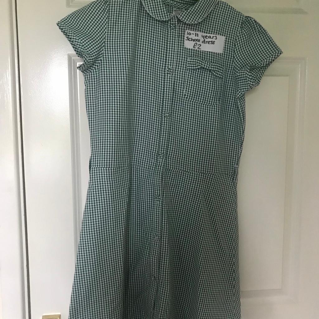 💥💥 OUR PRICE IS JUST £2 💥💥

Preloved school gingham dress in green

Age: 10-11 years
Brand: Other
Condition: like new hardly worn

All our preloved school uniform items have been washed in non bio, laundry cleanser & non bio napisan for peace of mind

Collection is available from the Bradford BD4/BD5 area off rooley lane (we have no shop)

Delivery available for fuel costs

We do post if postage costs are paid For (we only send tracked/signed for)

No Shpock wallet sorry