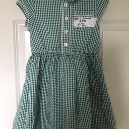 💥💥 OUR PRICE IS JUST £2 💥💥

Preloved school gingham dress in green

Age: 6 years
Brand: George
Condition: couple of slight marks but not noticeable

All our preloved school uniform items have been washed in non bio, laundry cleanser & non bio napisan for peace of mind

Collection is available from the Bradford BD4/BD5 area off rooley lane (we have no shop)

Delivery available for fuel costs

We do post if postage costs are paid For (we only send tracked/signed for)

No Shpock wallet sorry