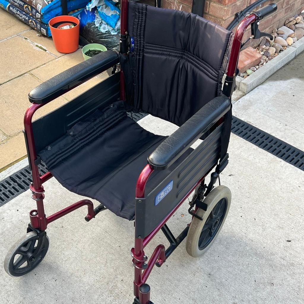 Folding wheelchair in EN8 Cross für £ 45,00 zum Verkauf Shpock AT