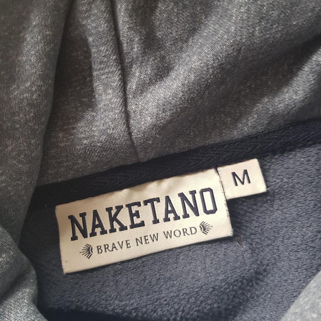Verkaufe Naketano Pulli in blau- grau, Größe M, selten getragen.
Nichtraucherhaushalt, keine Haustiere, keine Rücknahme!!!!

Versand geht extra!!!