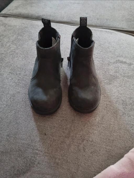 Buy & Sell West Midlands Walsall - Photos for Boys UGG Boots