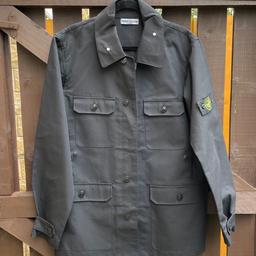 Stone Island Jacket / Over Shirt - Size Medium (button missing)

Collection Skelmanthorpe HD8

Like new