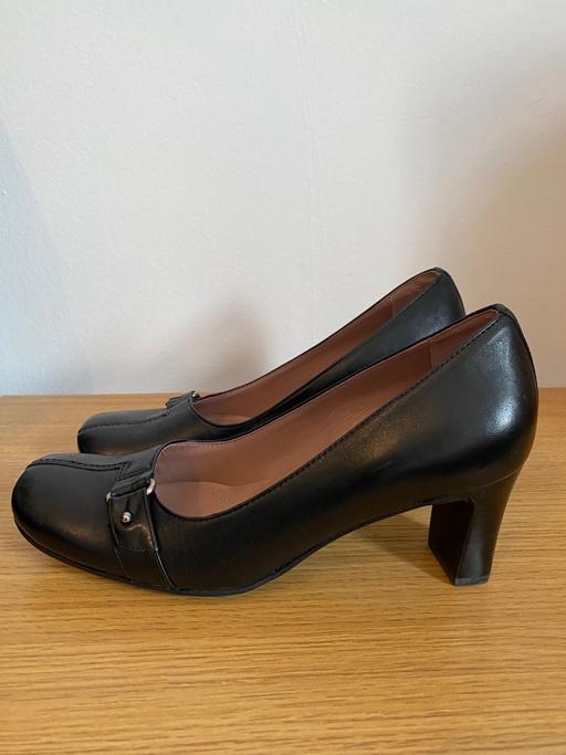 Buy & Sell East London Cann Hall - East London - Photos for High heel court shoes