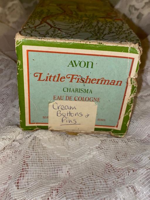 further learning Northville South Gloucestershire - Photos for Vintage Avon box full of buttons and pins