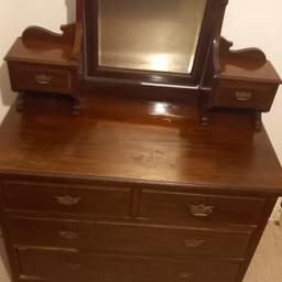 comes with 6 drawers
oak wood
 the mirror is tarnished so you can't see through it
some part of the handles are missing
this is for someone who loves collecting great stuff like this