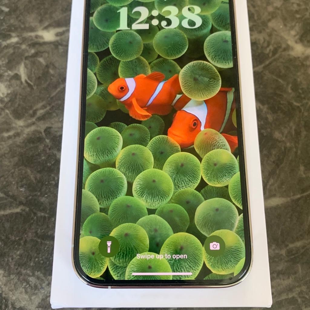 Apple iPhone 14 Pro 256GB Silver Unlocked in B23 Birmingham for £850.00