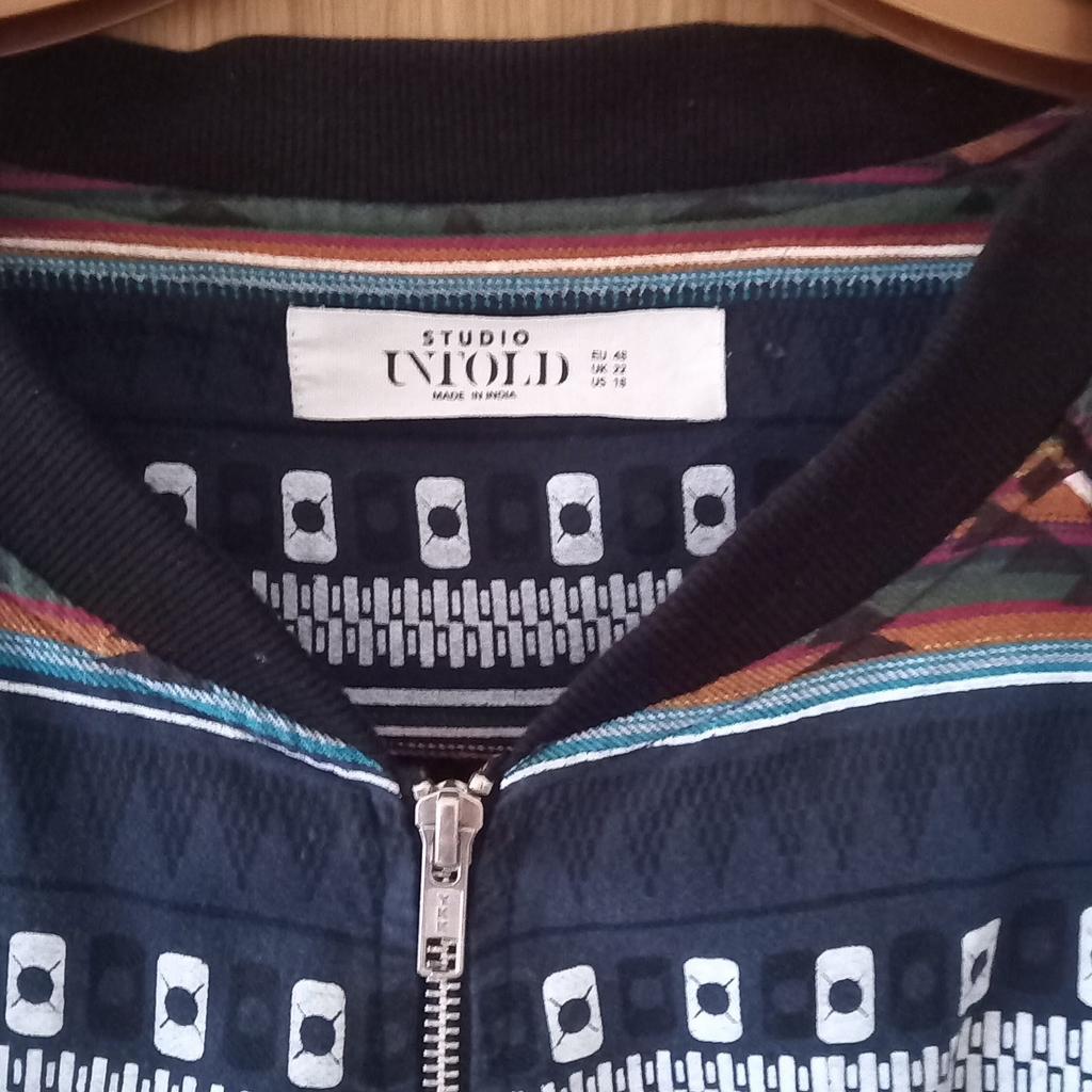 Fabulous Colourful Women’s Jacket by Studio Untold

- Size 22 UK / EU 48 / US 18
- Cotton material
- In BOHO style

 £20 or Best offer

>Check out other listed clothes on my page for combined shipping costs<

Thanks for viewing ^