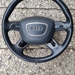 Verkaufe ein Multifunktions-Lenkrad mit Heizung aus einem Audi A6 4G 2017 Modell Komplett mit Airbag