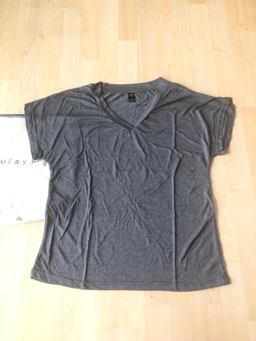 Buy & Sell West London Hounslow - Photos for Brand new Shein elastic T-shirt