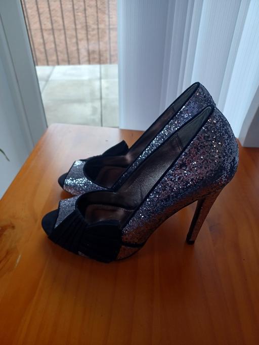 Buy & Sell East London Cann Hall - East London - Photos for Love Label Peep Toe Women's Heel