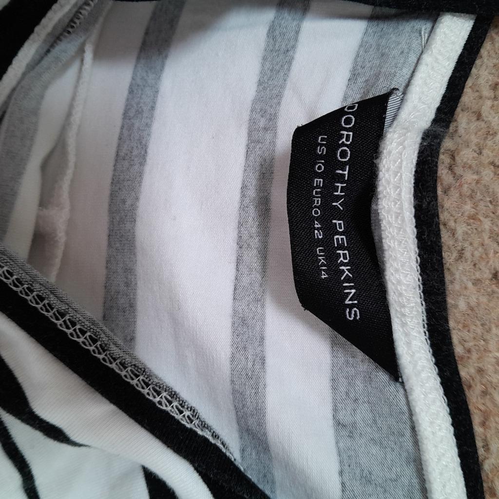 Dorothy perkins black and white stripey dress size 14, small mark on bottom of dress, see last photo