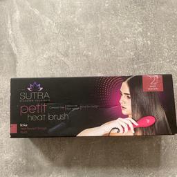 Sutra petit heated hair brush
Used once and been stored since
Comes with a heat resistant storage pouch
Excellent condition
Collection or delivery
