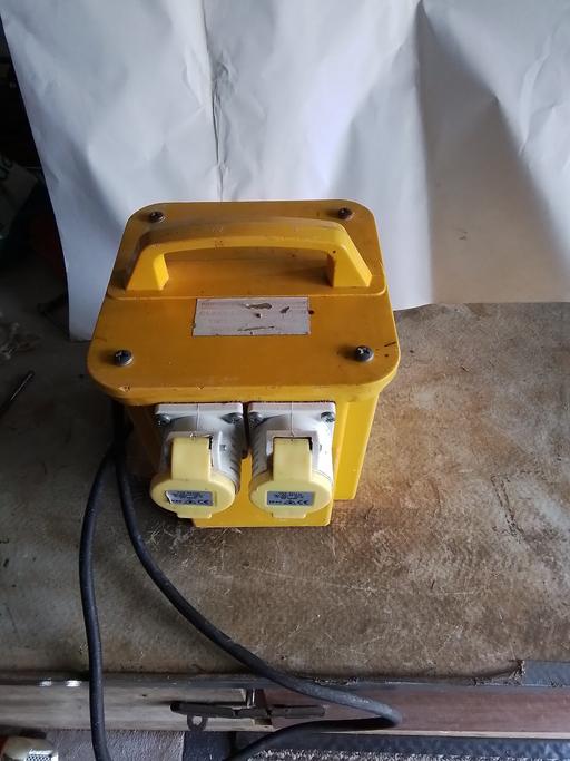 Buy & Sell Kent Medway - Kent - Photos for 110 v Transformer