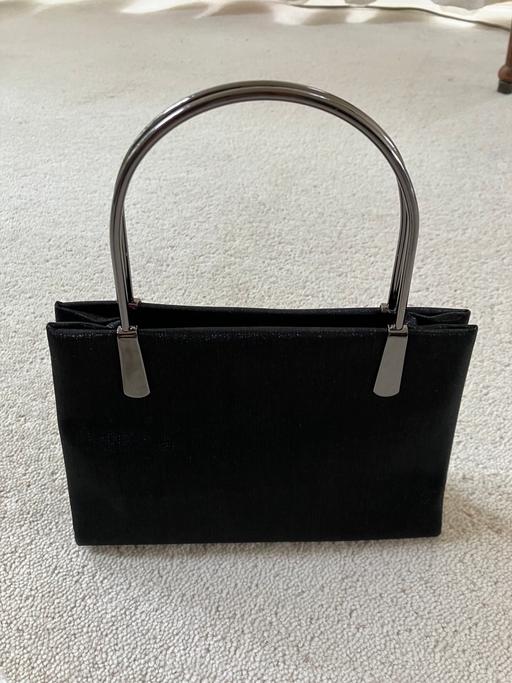 Buy & Sell South West London Fulham - South West London - Photos for Small black evening bag. New