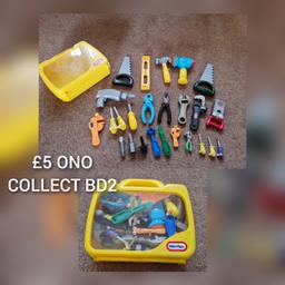 large tool kit for kids, all goes into a carry case

extra tools included and some tools talk or make noises

excellent condition 

£5

collect bd2