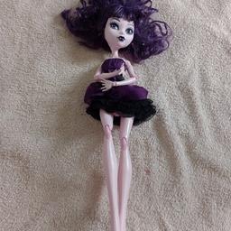 tall monster high doll

used condition

more monster high items for sale on my listing

if posting I will only accept Paypal

I will only send to the UK only