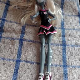 monster high doll

used condition

more monster high items for sale on my listing

if posting I will only accept Paypal

I will only send to the UK only