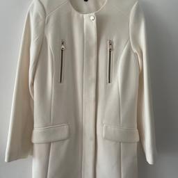 Verkaufe meinen weißen Mantel aus Tally Weijl
Wie neu 
Größe: 36
