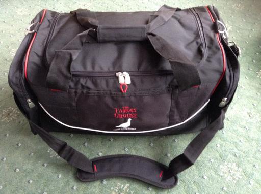 Buy & Sell Wednesfield Wolverhampton - Photos for VINTAGE FAMOUS GROUSE HOLDALL ***REDUCED***