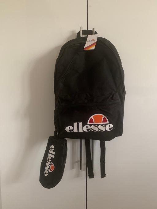 Buy & Sell South West London Richmond upon Thames - Photos for Ellesse Backpack and Pencil Case Set