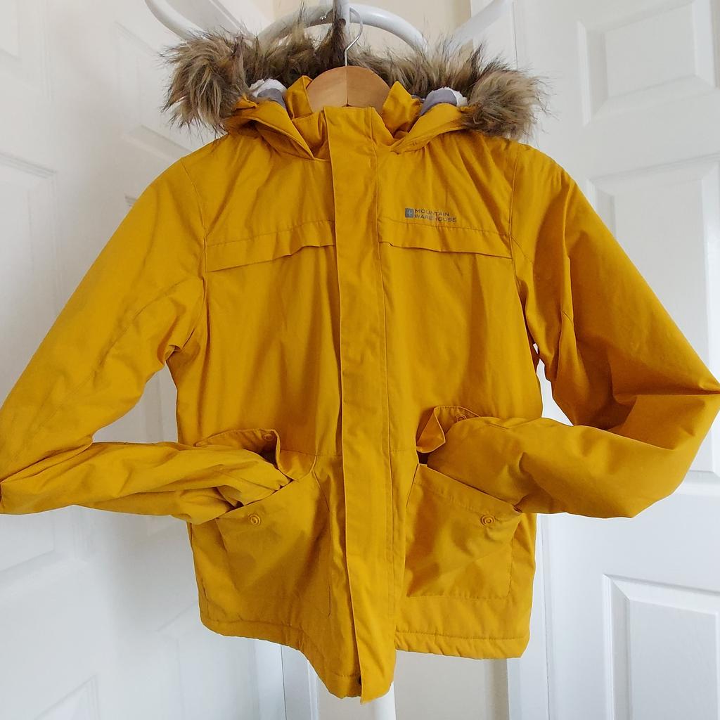 Jacket "Mountain Warehouse"

 With Hood and Fur Warm

Yellow Colour

Good Condition

Actual size: cm

Length: 58 cm front

Length: 61 cm back

Length: 35 cm from armpit side

Shoulder width: 35 cm

Length sleeves: 61 cm – 63 cm

Volume hands: 35 cm

Volume chest: 90 cm – 92 cm

Volume waist: 90 cm – 92 cm

Volume hips: 91 cm – 92 cm

Size: 11-12 Years (UK)

Main Fabric: 100 % Nylon

Filler: 100 % Polyester

Lining: 100 % Polyester

Content: 100 % Polyester

All New Materials consisting of 100 % Polyester contents sterilized

Made in China