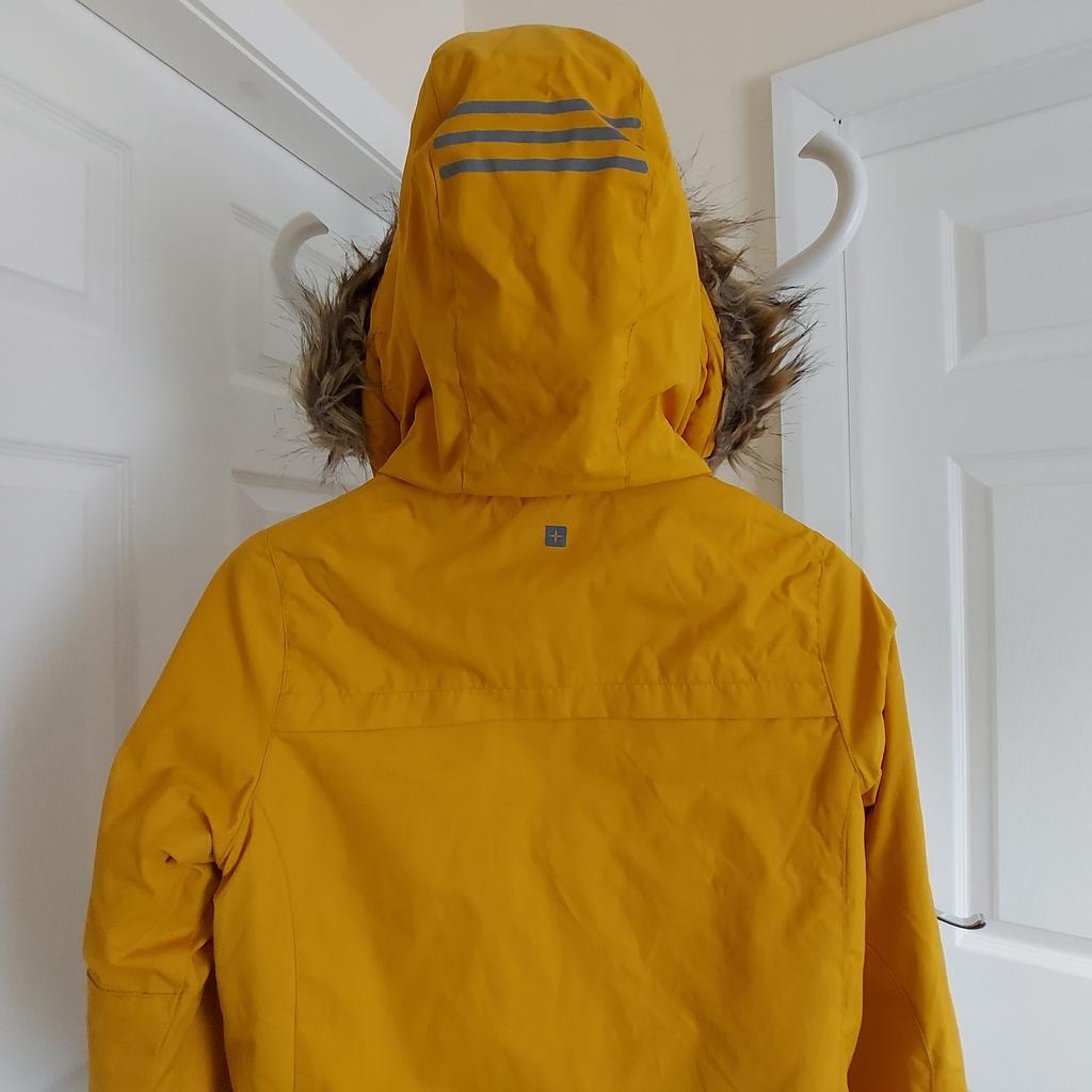 Jacket "Mountain Warehouse"

 With Hood and Fur Warm

Yellow Colour

Good Condition

Actual size: cm

Length: 58 cm front

Length: 61 cm back

Length: 35 cm from armpit side

Shoulder width: 35 cm

Length sleeves: 61 cm – 63 cm

Volume hands: 35 cm

Volume chest: 90 cm – 92 cm

Volume waist: 90 cm – 92 cm

Volume hips: 91 cm – 92 cm

Size: 11-12 Years (UK)

Main Fabric: 100 % Nylon

Filler: 100 % Polyester

Lining: 100 % Polyester

Content: 100 % Polyester

All New Materials consisting of 100 % Polyester contents sterilized

Made in China