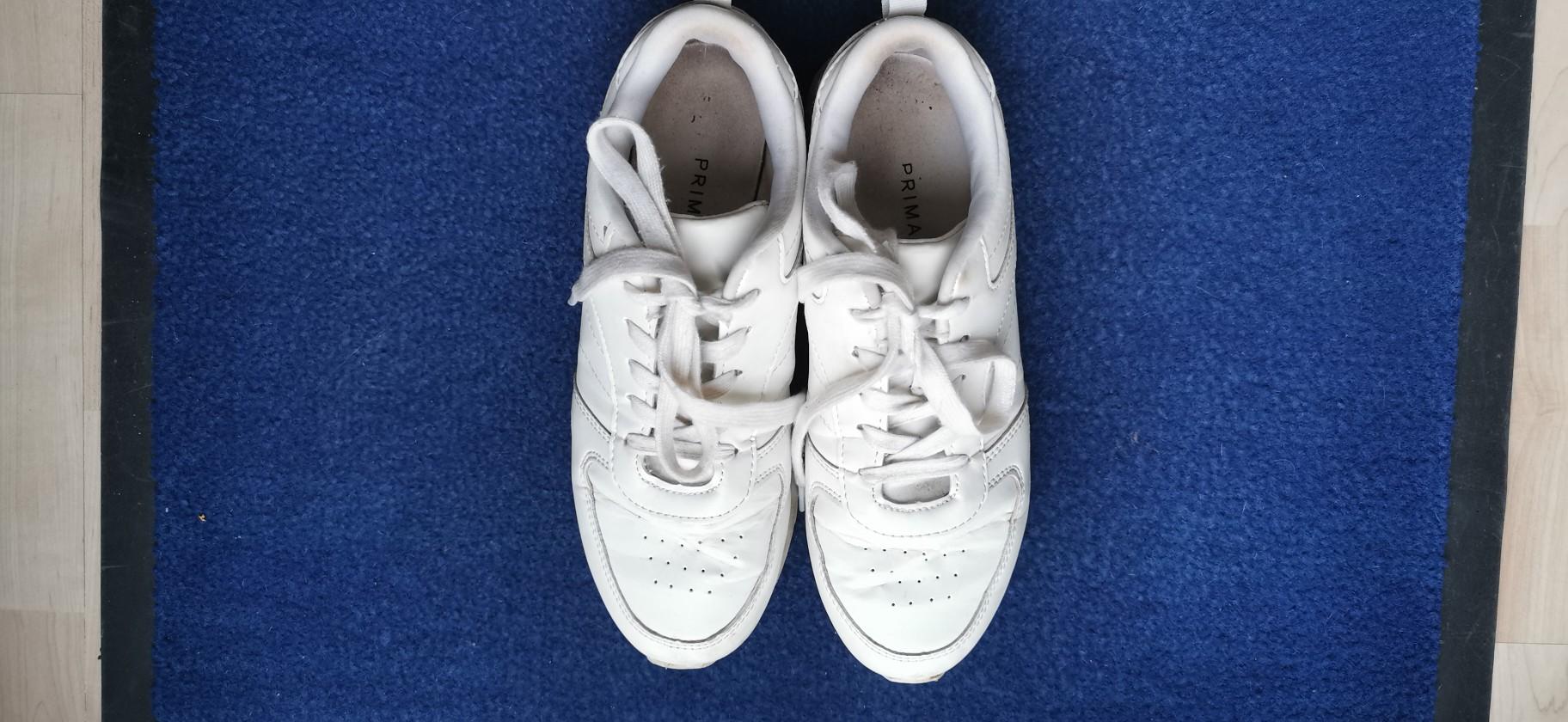 Weisse Schuhe in 64293 Darmstadt für 5,00 € zum Verkauf Shpock DE