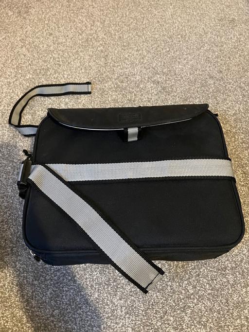 Buy & Sell West London Hounslow - Photos for Baby travel booster seat