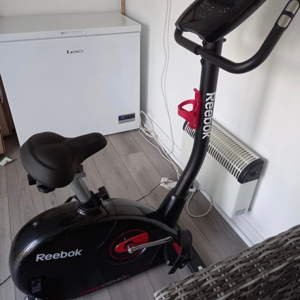 reebok one gb40s exercise bike