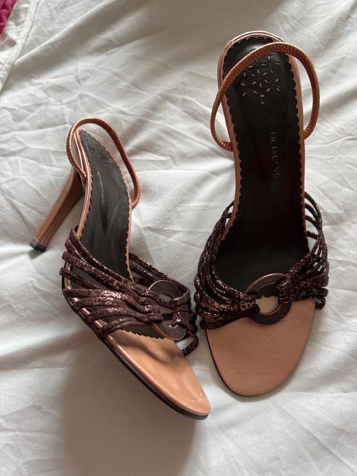 Buy & Sell East London Redbridge - Photos for HEELS RIVER ISLAND