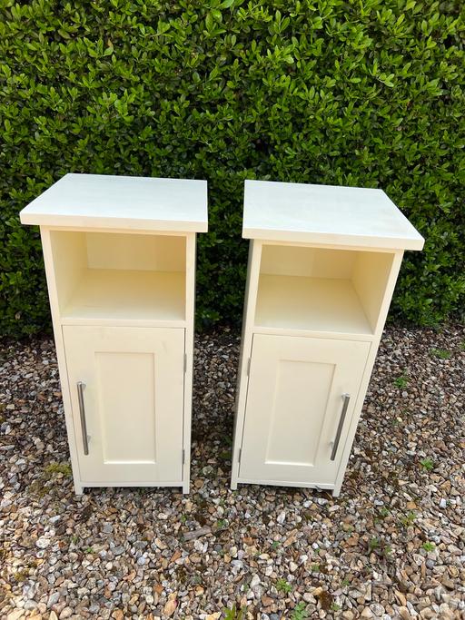 Buy & Sell Worcestershire Bromsgrove - Photos for Bathroom Cabinets X 2