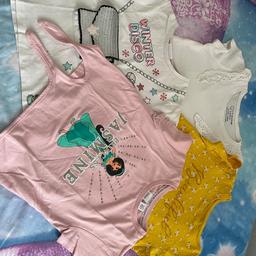 4 T shirts from Primark.
Size 5-6 and 6-7 years
Good condition