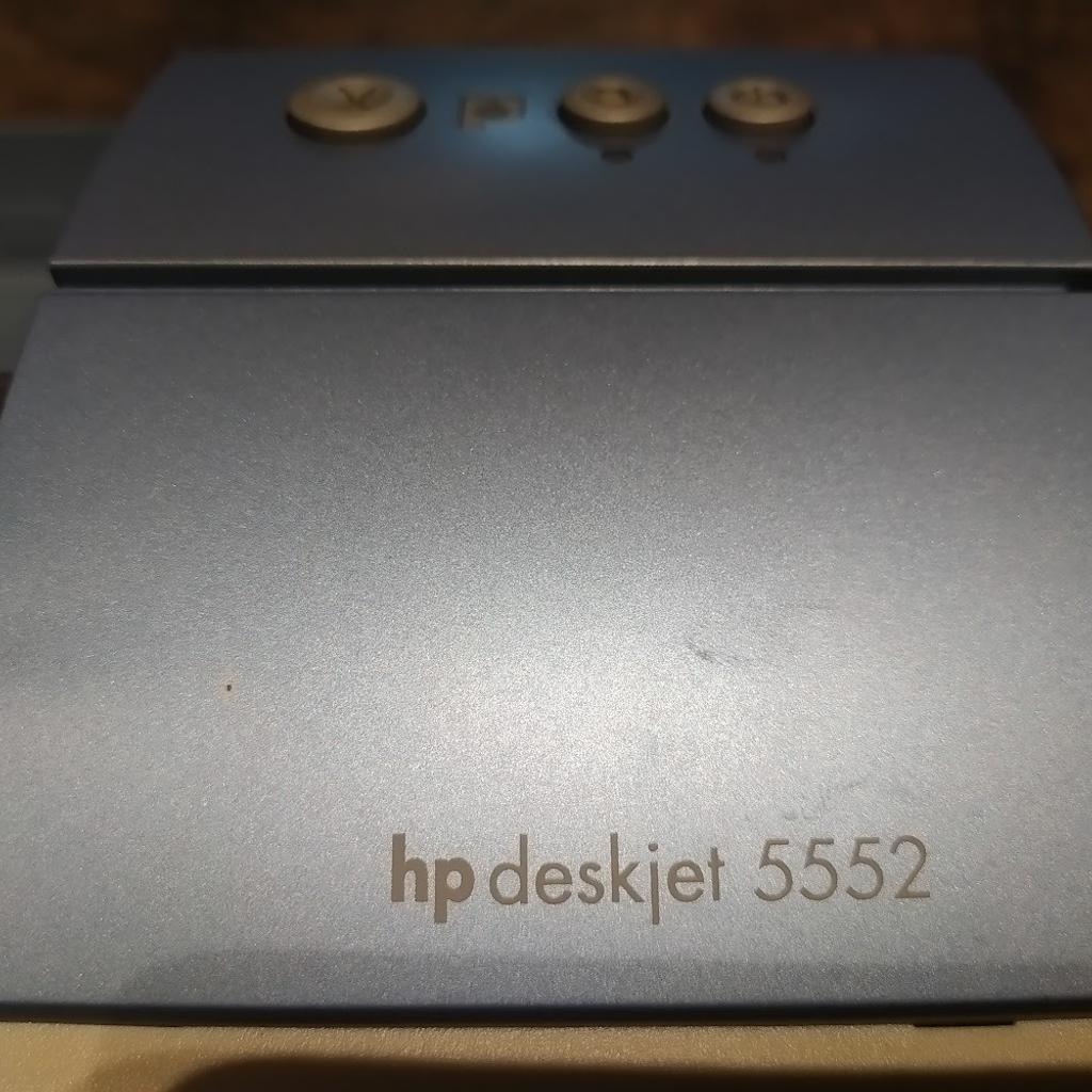 You are buying a HP Deskjet 5552 Printer
This item came in a job lot of stuff which is being sold as FAULTY, SPARES or REPAIR even if it works.
This item is in fair condition, has some marks on the case with some minor wear.
Local collection from from Lincoln City.
Please pay by Cash on Collection.
No returns, sold as seen.