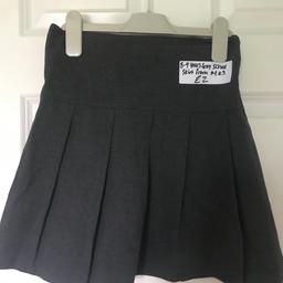 💥💥 OUR PRICE IS JUST £2 💥💥

Preloved school skirt in grey

Age: 8-9 years
Brand: M&S
Condition: like new hardly worn

All our preloved school uniform items have been washed in non bio, laundry cleanser & non bio napisan for peace of mind

Collection is available from the Bradford BD4/BD5 area off rooley lane (we have no shop)

Delivery available for fuel costs

We do post if postage costs are paid For (we only send tracked/signed for)

No Shpock wallet sorry